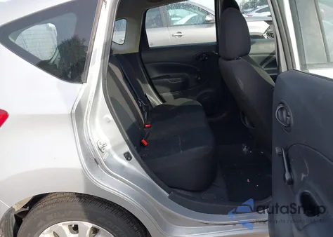 2015 Nissan Versa Note S Plus из США, поврежденный, VIN 3N1CE2CP5FL425196